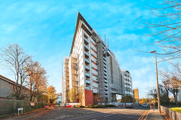 2 Bedroom Flat For Sale In X Q Building, Taylorson Street South, Salford, Greater Manchester, M5