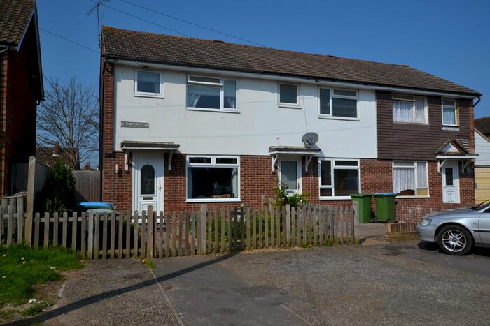 2 Bedroom End Of Terrace House To Rent In Beaconsfield Road, Wick, Littlehampton, BN17