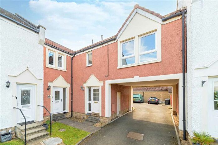 1 Bedroom Flat For Sale In Harbour Place, Dalgety Bay, KY11