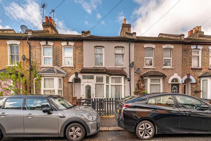 2 Bedroom House For Sale In Tower Hamlets Road, Forest Gate, London, E7