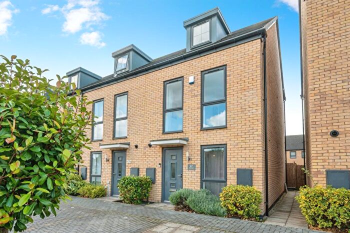 4 Bedroom End Of Terrace House For Sale In Rowton Lane, Birmingham, B5