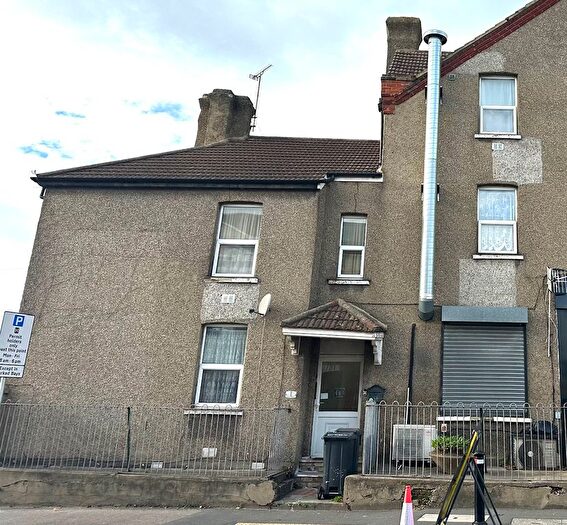 1 Bedroom Terraced House To Rent In Grays, Essex, RM17