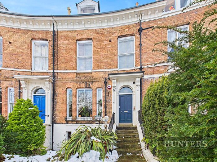 5 Bedroom Terraced House For Sale In Royal Crescent, Scarborough, YO11