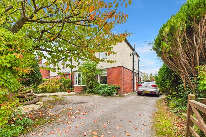 3 Bedroom Semi-Detached House For Sale In Bradway Road, Bradway, S17