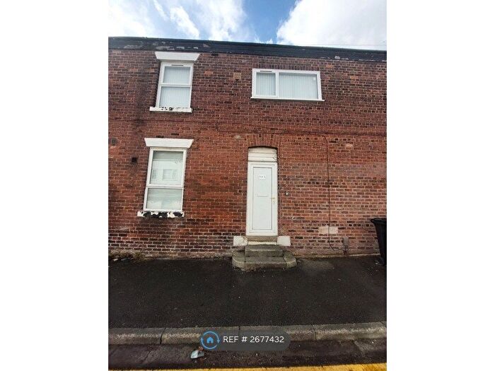 1 Bedroom Flat To Rent In Manchester Road East, Little Hulton, Manchester, M38