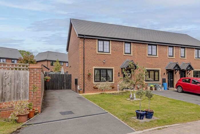 3 Bedroom End Of Terrace House For Sale In Heather Place, Congleton, CW12