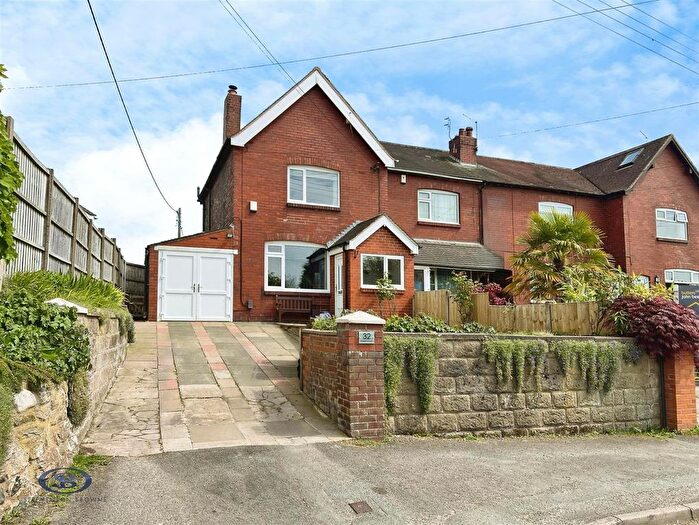 2 Bedroom Town House For Sale In Wedgwood Lane, Gillow Heath, Stoke-On-Trent, ST8