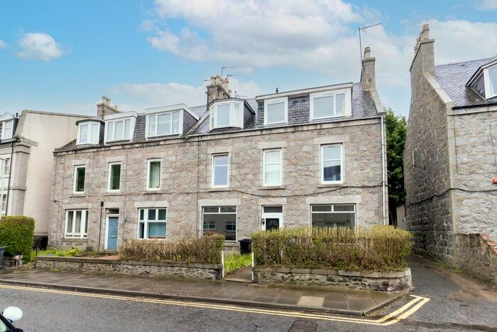 1 Bedroom Flat To Rent In Claremont Street, First Floor Right, Aberdeen, AB10