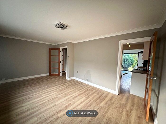 3 Bedroom Semi-Detached House To Rent In Rickyard, Guildford, GU2