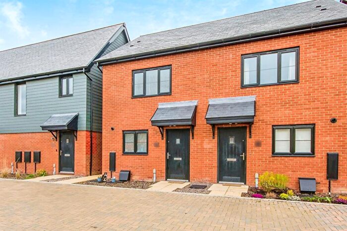 2 Bedroom Semi Detached House For Sale In Banbury Drive, Hampton Water, Peterborough, PE7