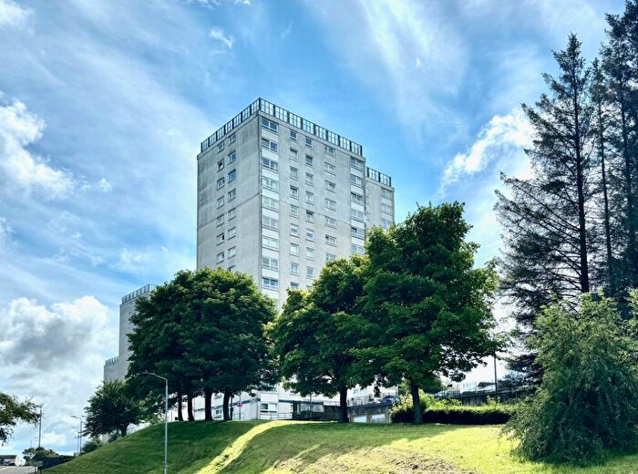 2 Bedroom Flat For Sale In Sadlers Wells Court, Calderwood, East Kilbride, G74