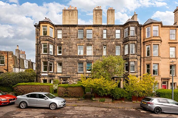 2 Bedroom Flat For Sale In / Morningside Gardens, Edinburgh, EH10