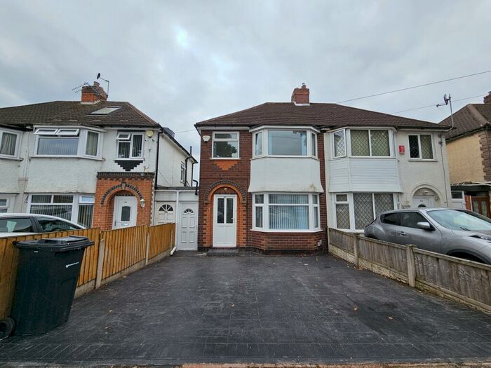 3 Bedroom House To Rent In Teddington Grove, Perry Barr, Birmingham, B42