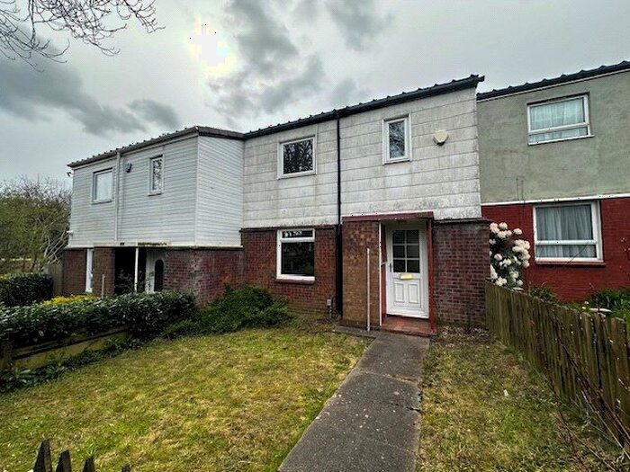 3 Bedroom Terraced House To Rent In Purbeck Dale, Dawley, Telford, Shropshire, TF4