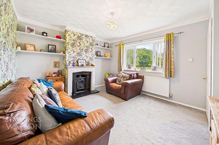 3 Bedroom Semi-detached House For Sale In Westhorpe Road, Finningham, Stowmarket, IP14