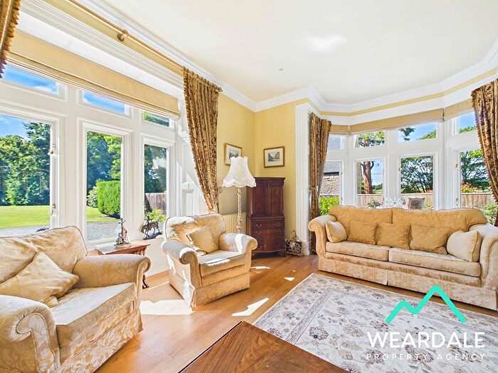 3 Bedroom Flat For Sale In Leazes Lane, Wolsingham, DL13