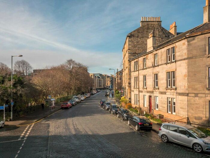 2 Bedroom Flat To Rent In Eyre Place, Edinburgh, EH3