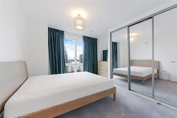 2 Bedroom Apartment To Rent In Royal Captain Court, Arniston Way, E14