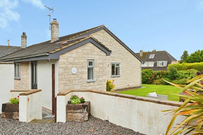 3 Bedroom Bungalow For Sale In Barnetts Well, Draycott, Cheddar, Somerset, BS27