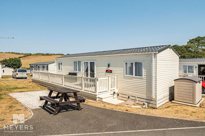 2 Bedroom Park Home For Sale In Durdle Door Holiday Park, West Lulworth, BH20