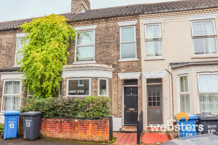 3 Bedroom Terraced House To Rent In Trix Road, Norwich, NR2