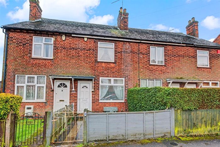 2 Bedroom Terraced House For Sale In Campion Street, Arnold, Nottingham, NG5