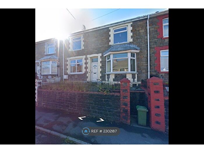 3 Bedroom Terraced House To Rent In Pentwyn Avenue, Mountain Ash, CF45