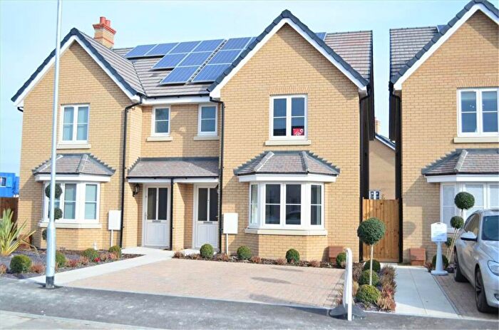 3 Bedroom Semi-Detached House To Rent In Sassoon Drive, Royston, SG8