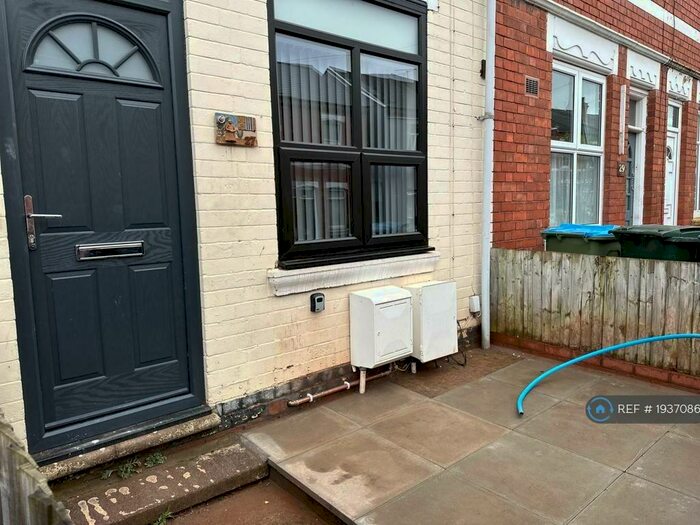 5 Bedroom Terraced House To Rent In Monks Road, Coventry, CV1