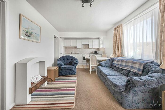 2 Bedroom Semi-Detached Bungalow For Sale In Sealands Drive, Mumbles, Swansea, SA3