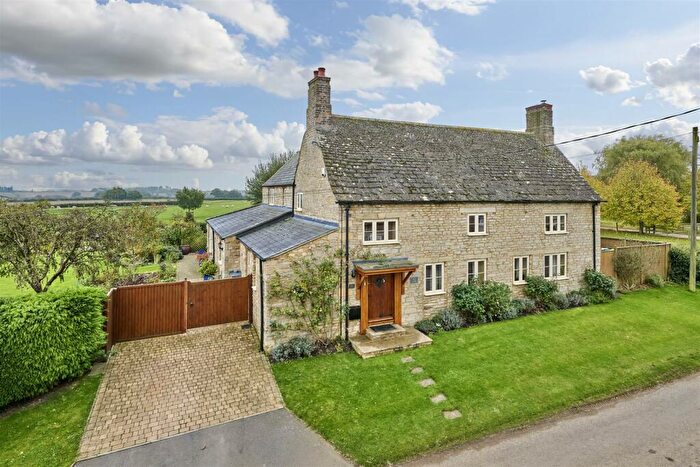 3 Bedroom Detached House For Sale In Glapthorn Road, Upper Benefield, PE8