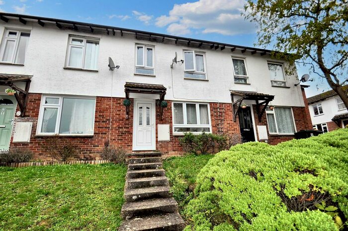 3 Bedroom Property To Rent In The Copse, Ashford, TN23