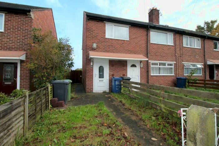 2 Bedroom Apartment To Rent In Hautmont Road, Hebburn, Tyne And Wear, NE31