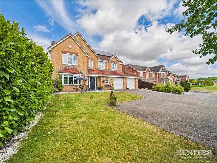 5 Bedroom Detached House For Sale In Langdon Close, Consett, DH8