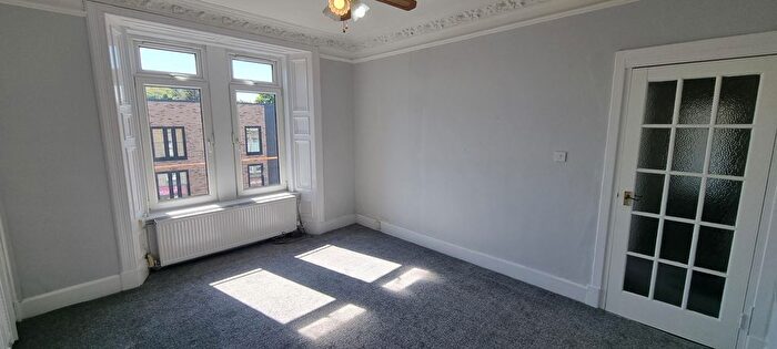 2 Bedroom Flat To Rent In Strathmartine Road, Dundee, DD3