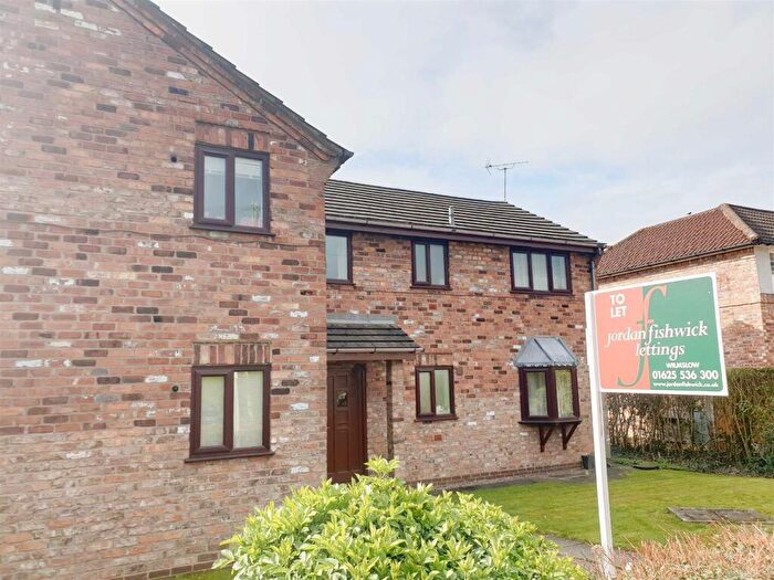 1 Bedroom Flat To Rent In Newbury Court, Lindfield Estate, Wilmslow, SK9