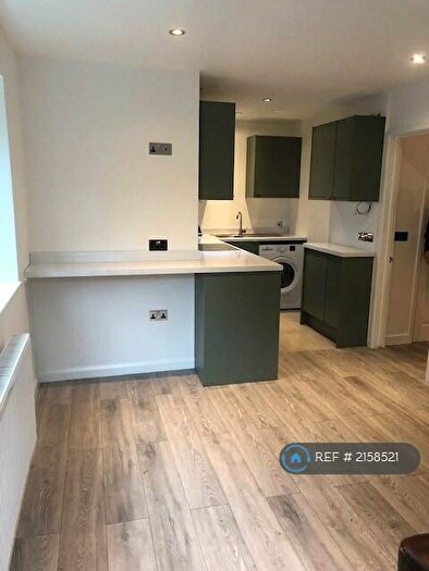1 Bedroom Flat To Rent In Ash Green Lane East, Surrey, GU12