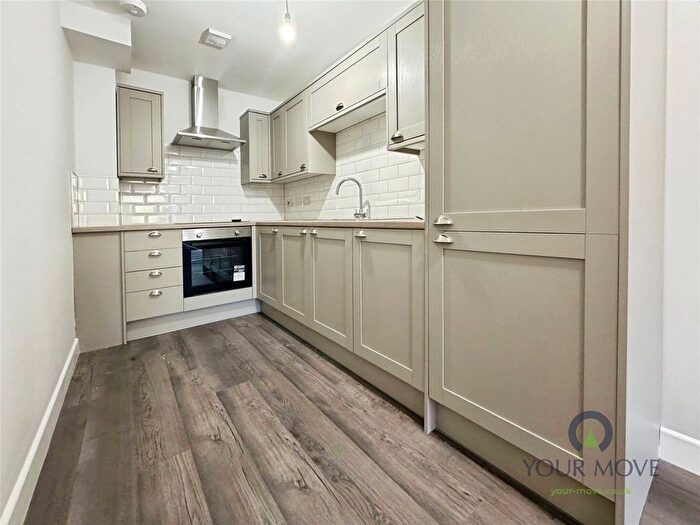 2 Bedroom Flat To Rent In Market Square, Rugeley, Staffordshire, WS15