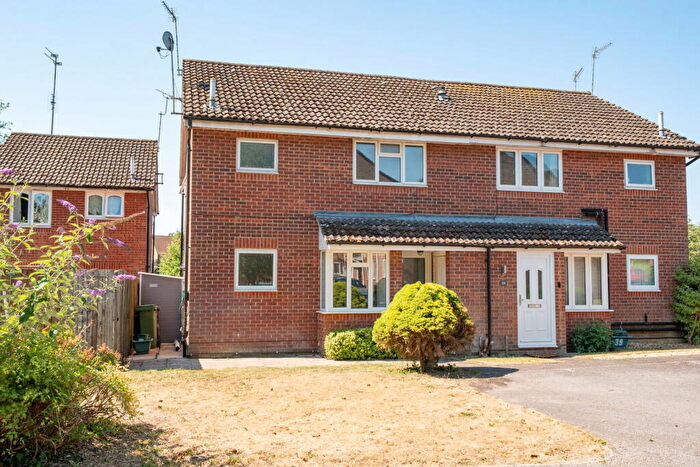 1 Bedroom Cluster House For Sale In Hartley Meadows, Whitchurch, RG28