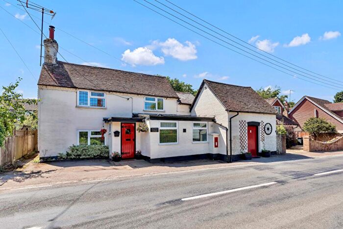 4 Bedroom Detached House For Sale In Henfield Road, Albourne, West Sussex, BN6