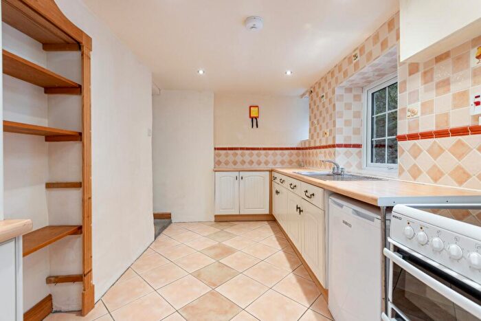 2 Bedroom Cottage For Sale In Moor Road, Bellerby, DL8