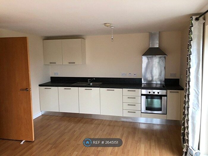 2 Bedroom Flat To Rent In Stewartby Avenue, Hampton Vale, Peterborough, PE7