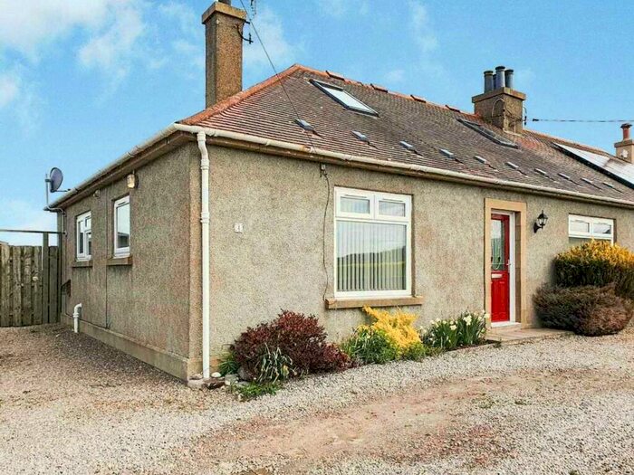 4 Bedroom Semi-Detached House For Sale In Elgin, Moray, IV30