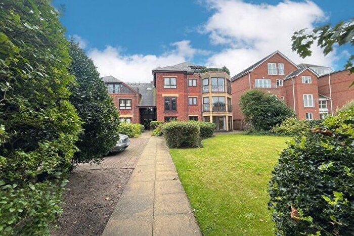 2 Bedroom Flat To Rent In Blundellsands Road West, Liverpool, L23