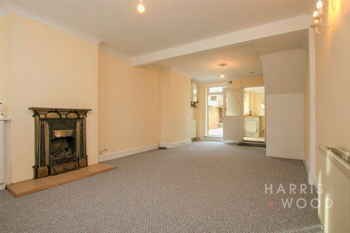2 Bedroom End Of Terrace House To Rent In Winnock Road, Colchester, Essex, CO1