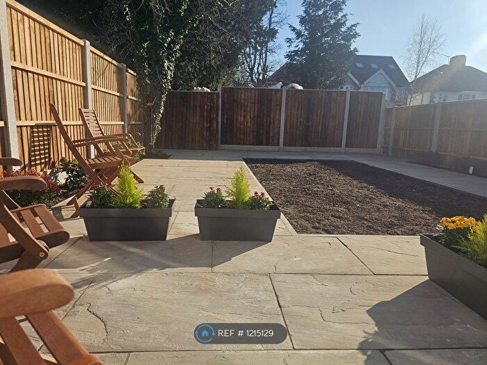 1 Bedroom Studio To Rent In Whitton, Hounslow, TW3