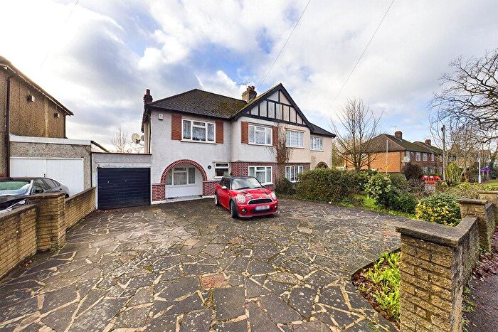 3 Bedroom Semi Detached House To Rent In Pinner Road, Northwood, HA6