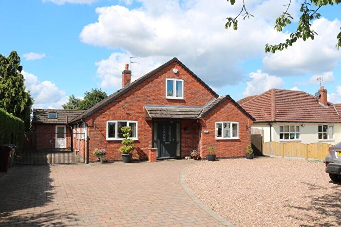 5 Bedroom Detached House For Sale In Croftside Lodge, West End Road, Epworth, DN9