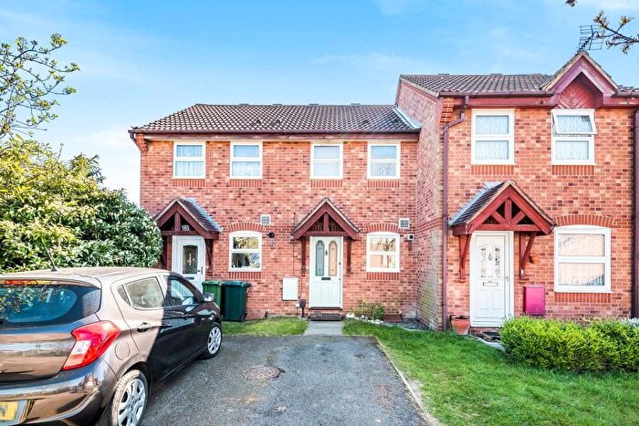 1 Bedroom Detached House To Rent In Nuthatch Close, Staines-Upon-Thames, Surrey, TW19