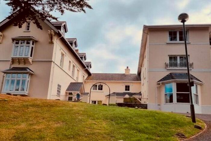 2 Bedroom Flat To Rent In Meadfoot Grange, Torquay, TQ1